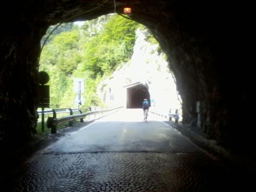 Giro 67 Cesta k prehrade z tunelu do tunelu