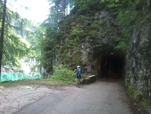 Giro 70 U prehrady tunel z druhe strany
